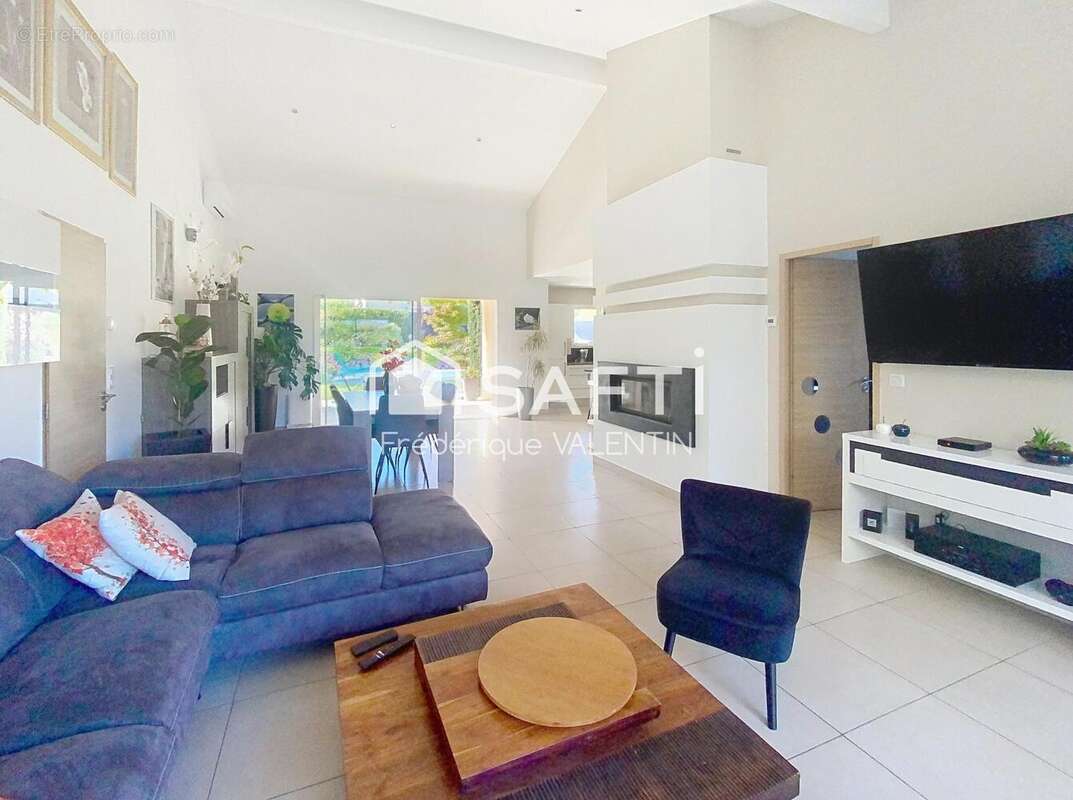 Photo 9 - Maison à LAVALETTE