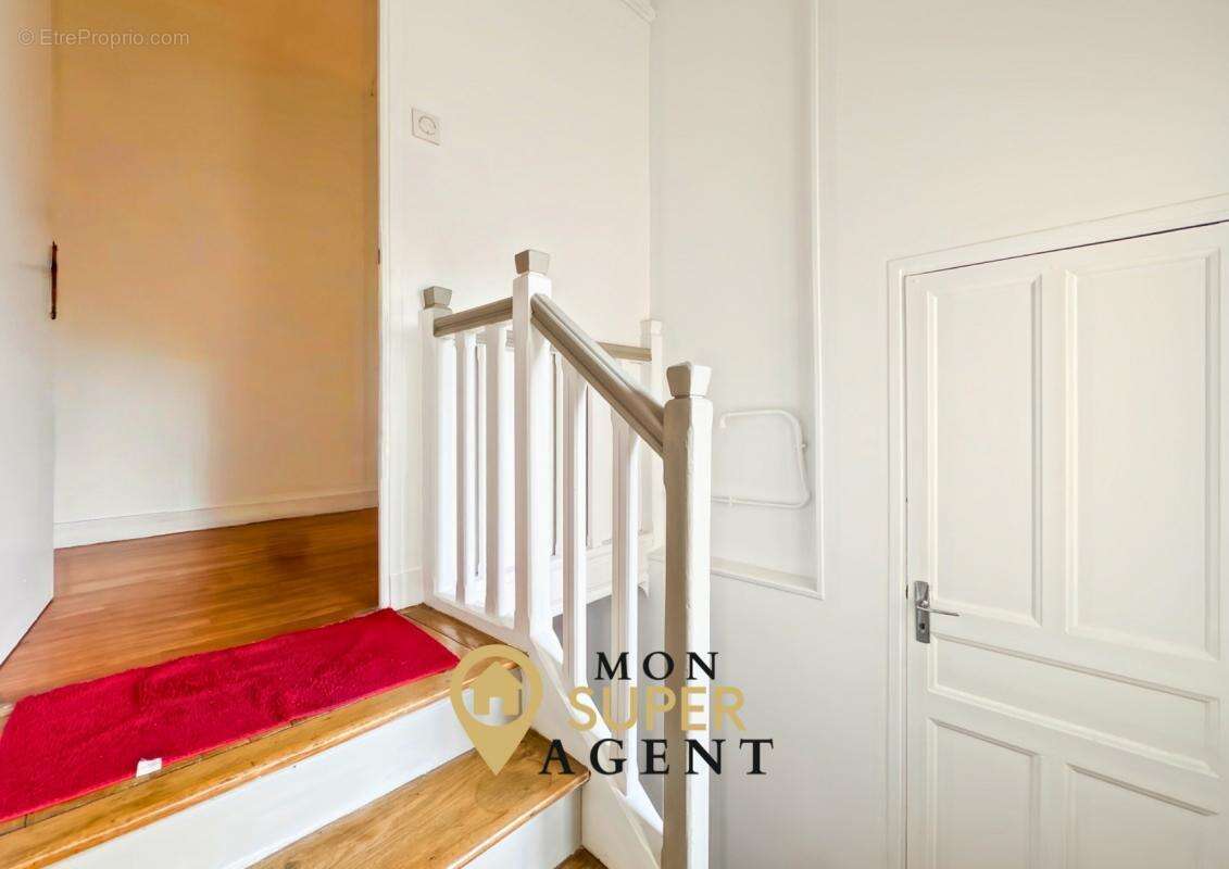 Appartement à MELUN