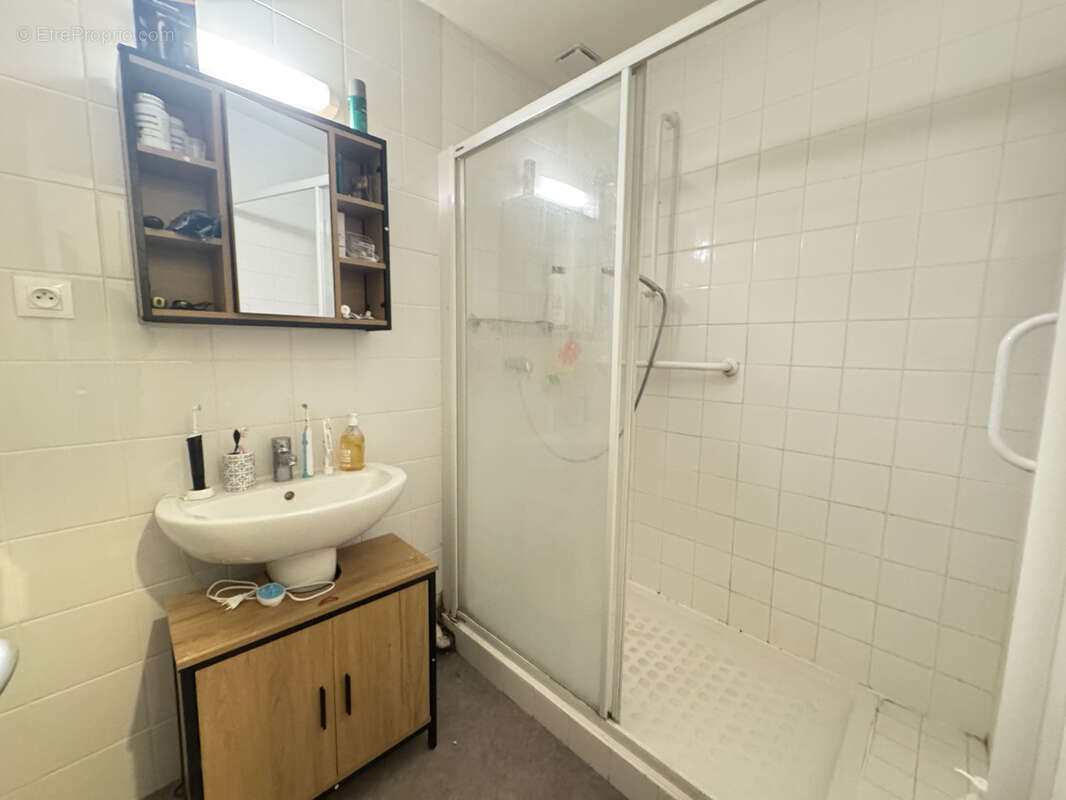 Maison à SAINT-LAURENT-DU-PONT