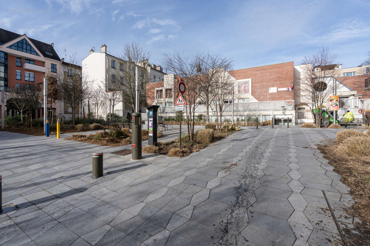 Appartement à SURESNES