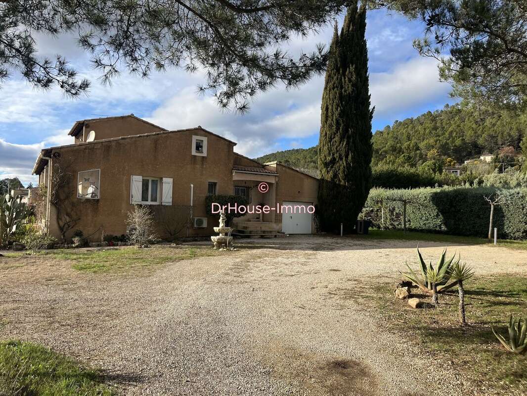Maison à LE VAL