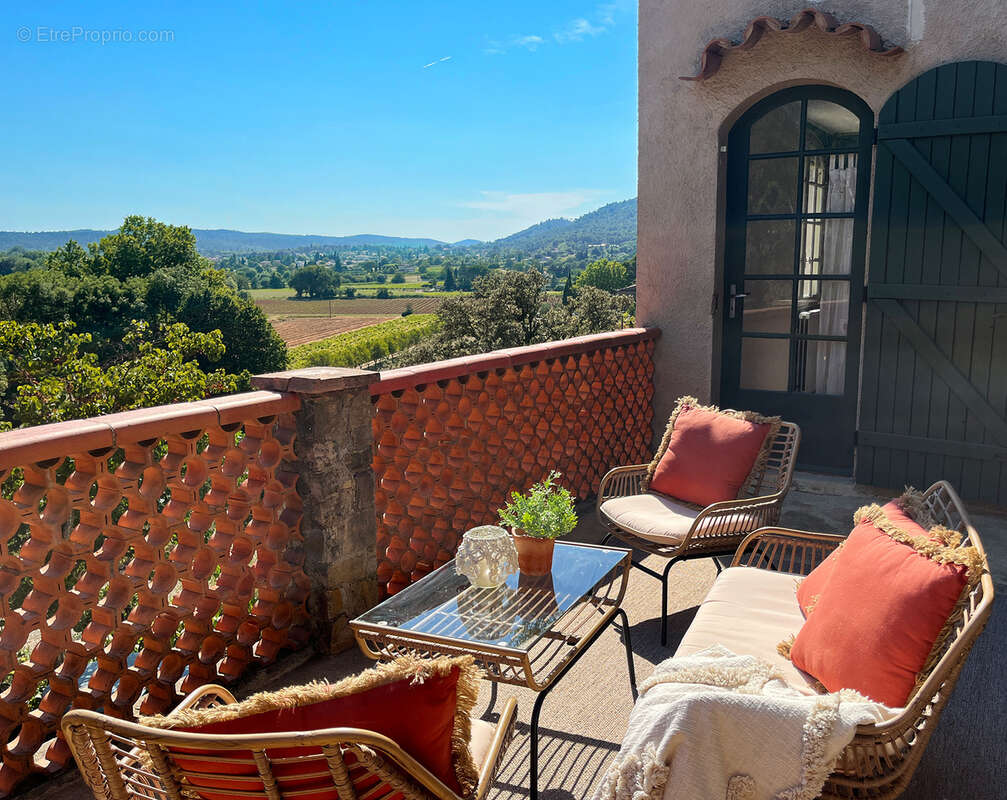 Exclusivité - Le Val - Bastide familiale au charme méditerranéen sur une oliveraie - - photo 9
