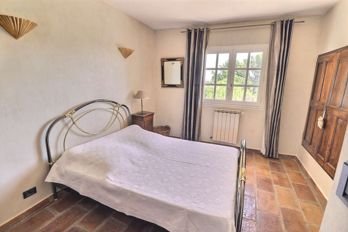 Maison à LA CADIERE-D'AZUR