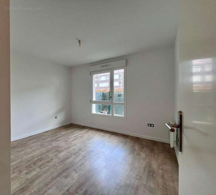 Appartement à BEZANNES