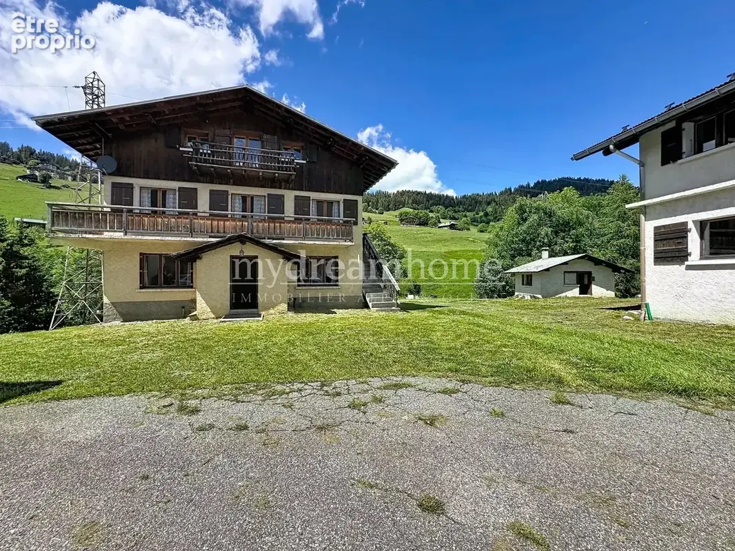 Photo Maison à Notre-Dame-De-Bellecombe au prix de 1 365 000€
