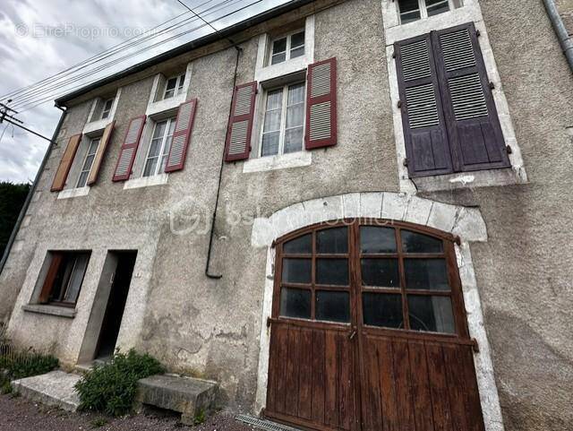 Maison à VOULAINES-LES-TEMPLIERS