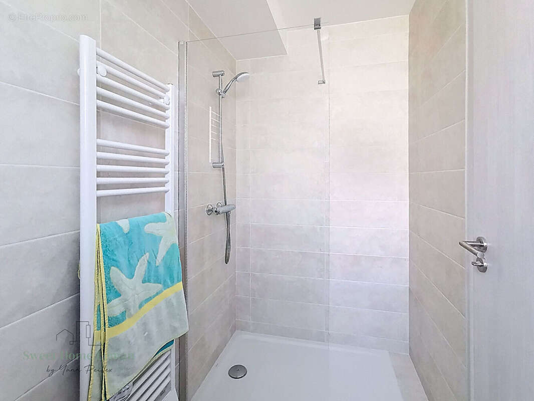 Appartement à EVIAN-LES-BAINS