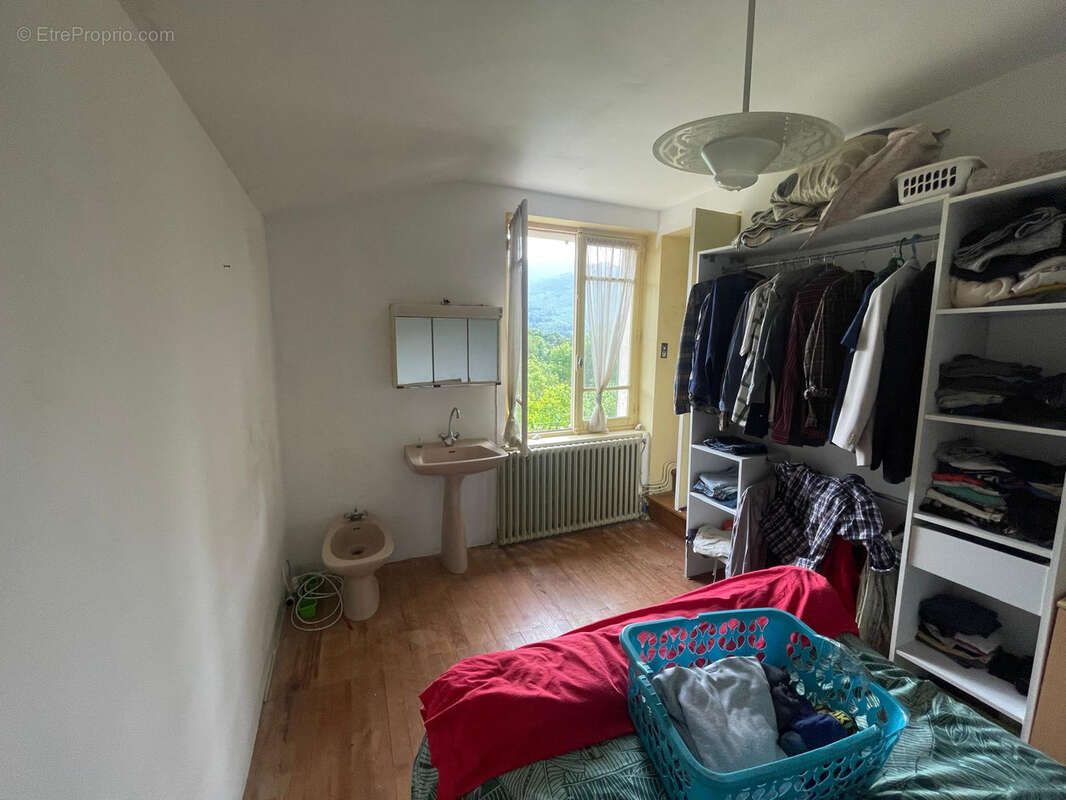 Maison à SAINT-AMANS-VALTORET