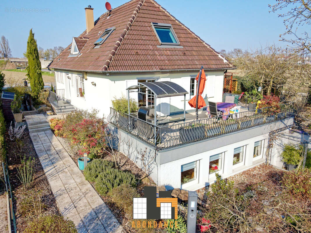 Maison à ILLKIRCH-GRAFFENSTADEN