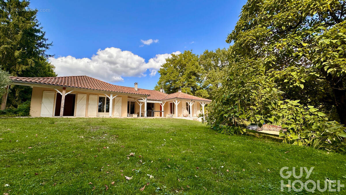 Maison à BEAUMONT