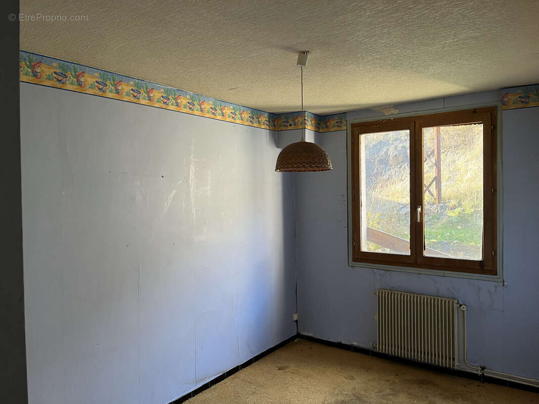 Appartement à SAINT-PAUL-SUR-UBAYE