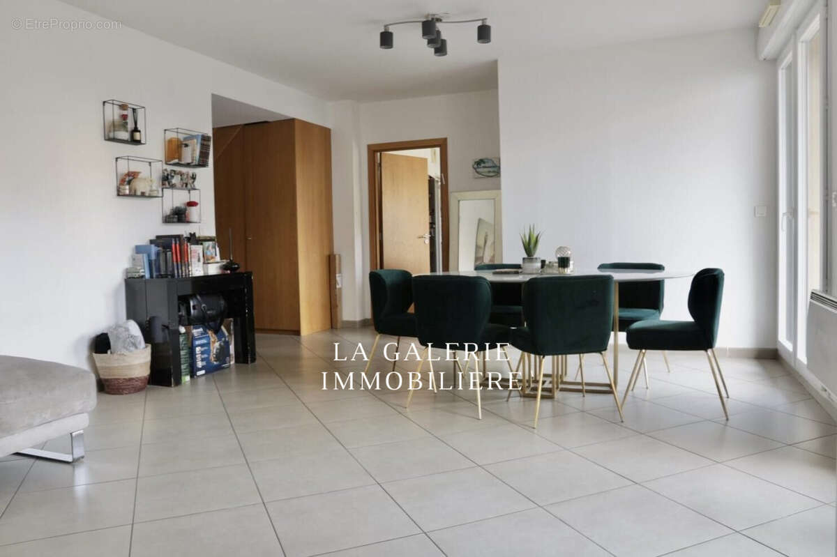 Appartement à MAISONS-ALFORT