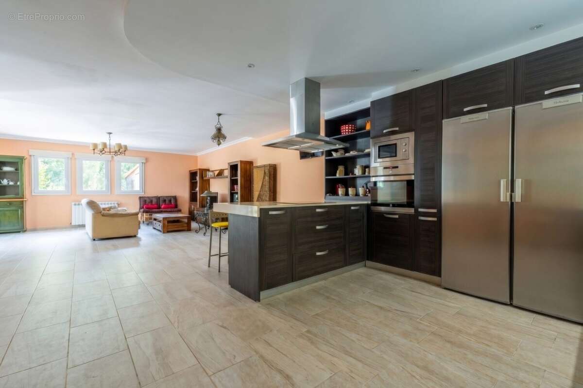 Maison 155 m² à Biriatou  - photo 2