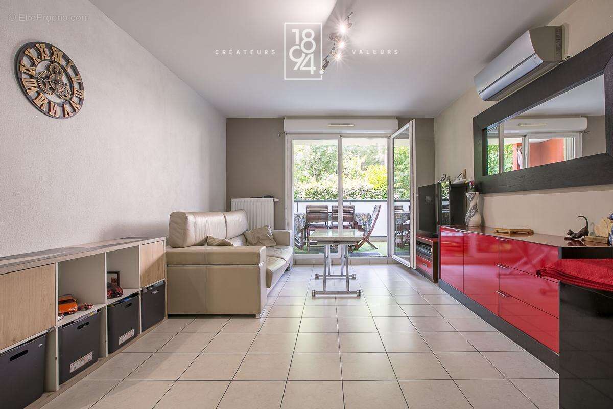 Appartement à MARSEILLE-11E