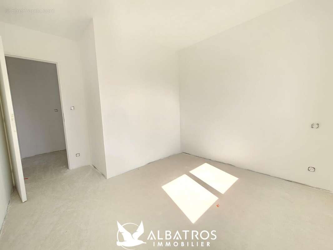 Maison neuve RE2020  4 chambres  Suite RDC  Jardin  Frais de notaire réduits - photo 6