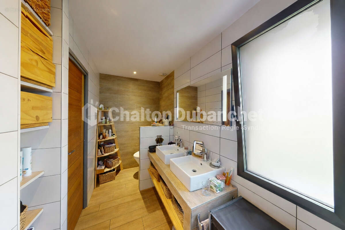 IGUERANDE - Maison  6 pièce(s) 156 m² - photo 13