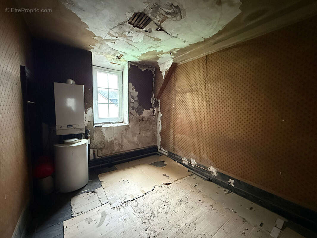 Appartement à COMMENTRY