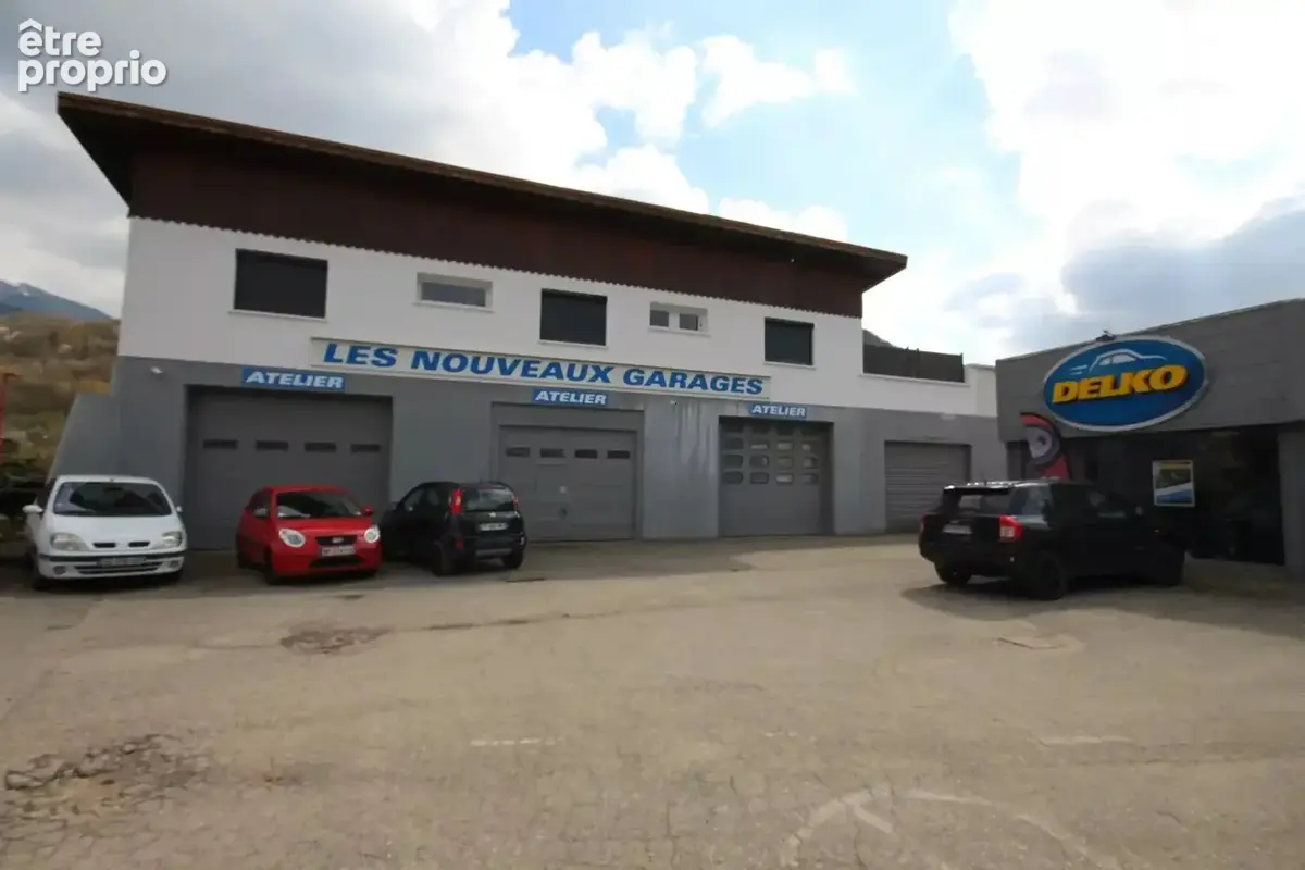 A vendre local d'activite 770 m2 / 2572 m2 la rochette 73110 - photo 4