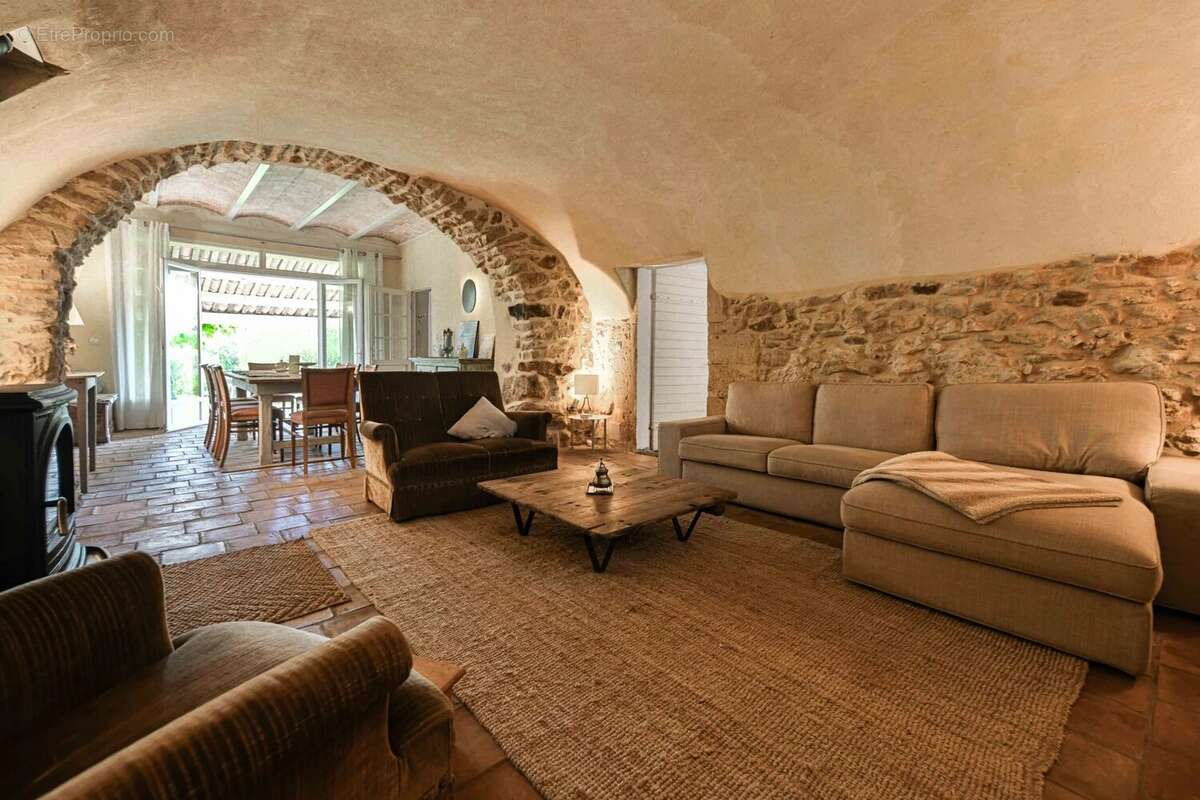 Maison à UZES