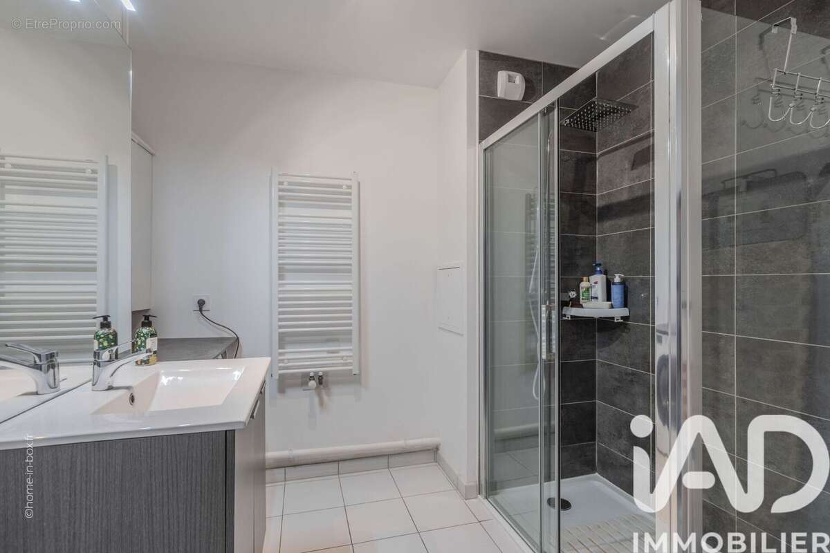 Photo 9 - Appartement à CHAMPIGNY-SUR-MARNE