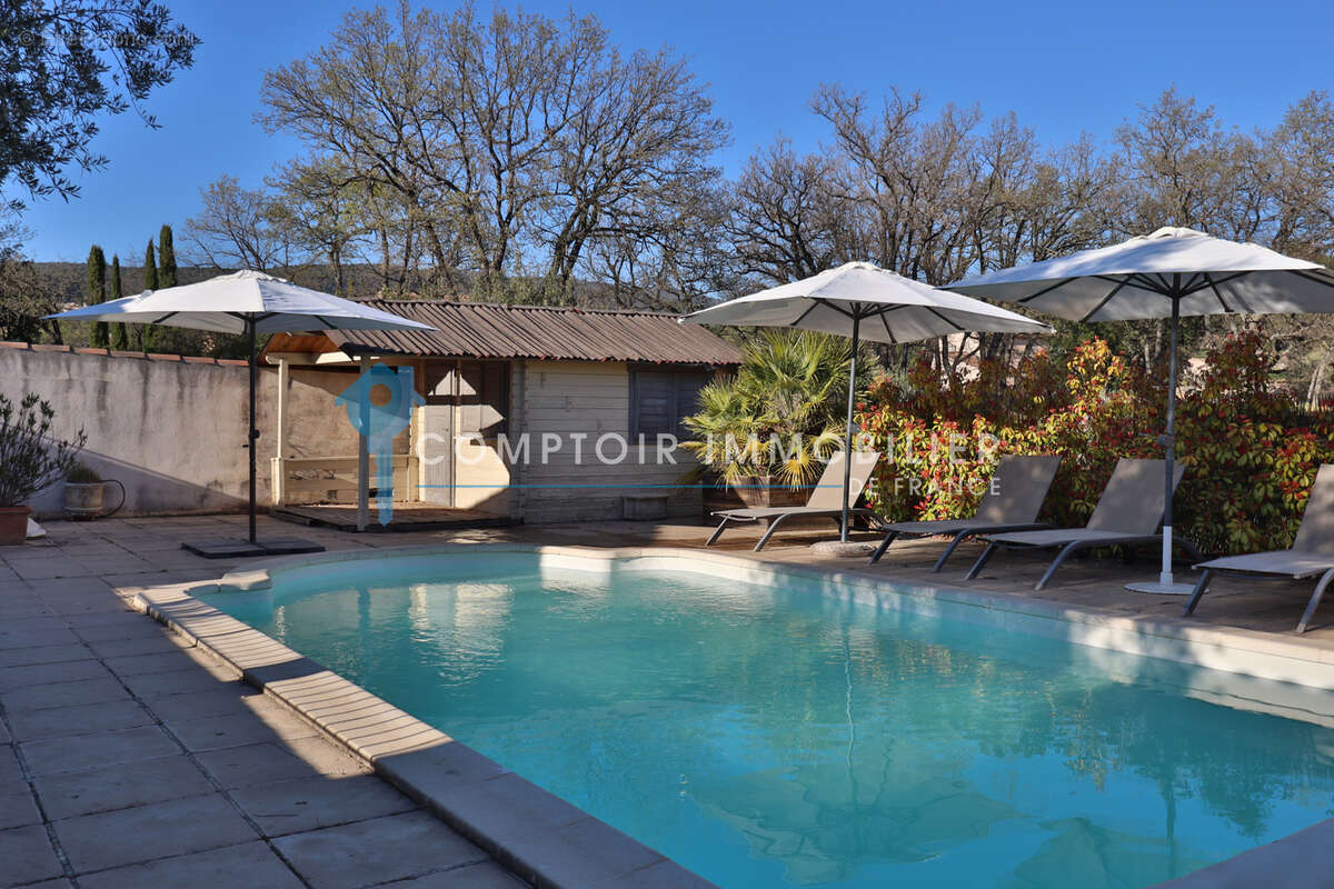 Maison à SAINT-SATURNIN-LES-APT