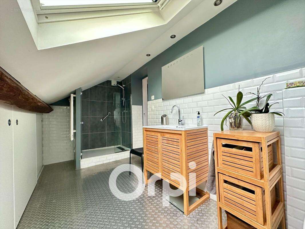 Maison à VAULNAVEYS-LE-HAUT