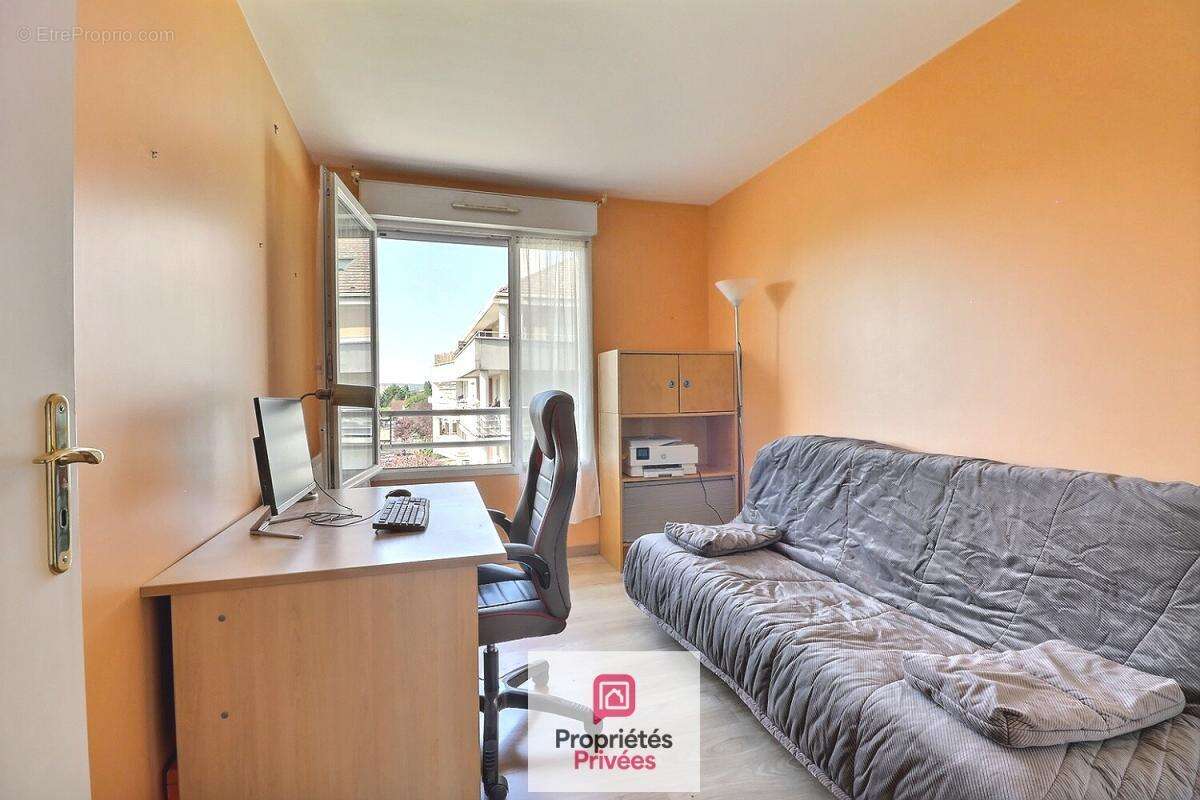 Appartement Acheres 3 pièce(s) 65.49 m2 - photo 6
