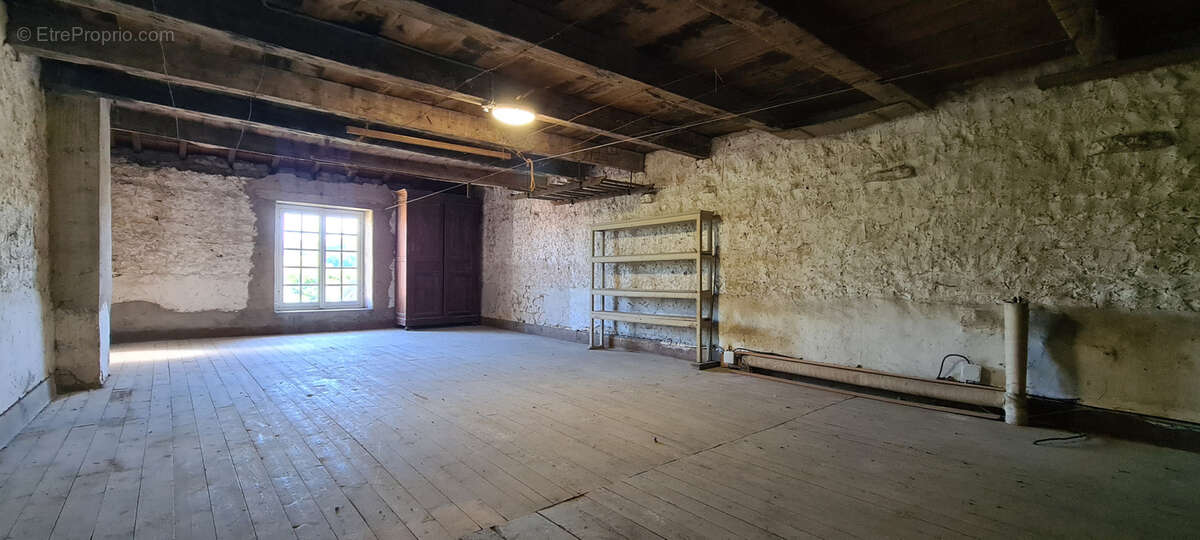 Maison à BETHELAINVILLE