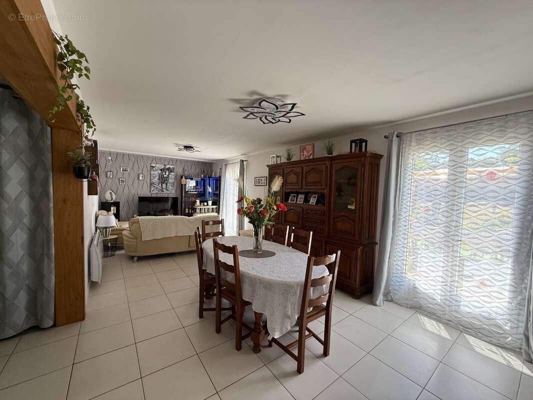 Maison à LALINDE
