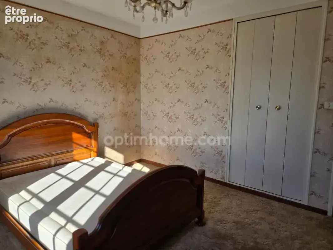 Martigues saint-jean – maison plain-pied 127,50 m² – terrain 1 170 m² – 3 chambres – garage – cave à vin - photo 15