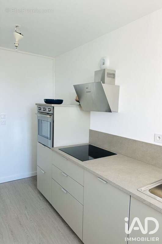Appartement 91 m² à Talant  - photo 2