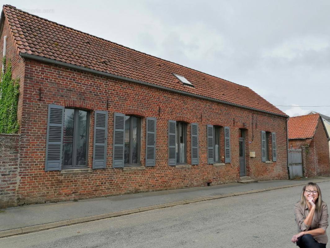 Maison à PREMONT