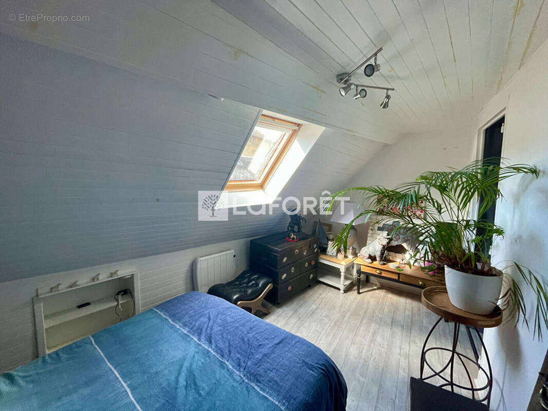 Maison à LE MONASTERE