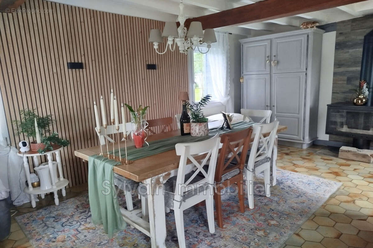 Maison à FOUCARMONT