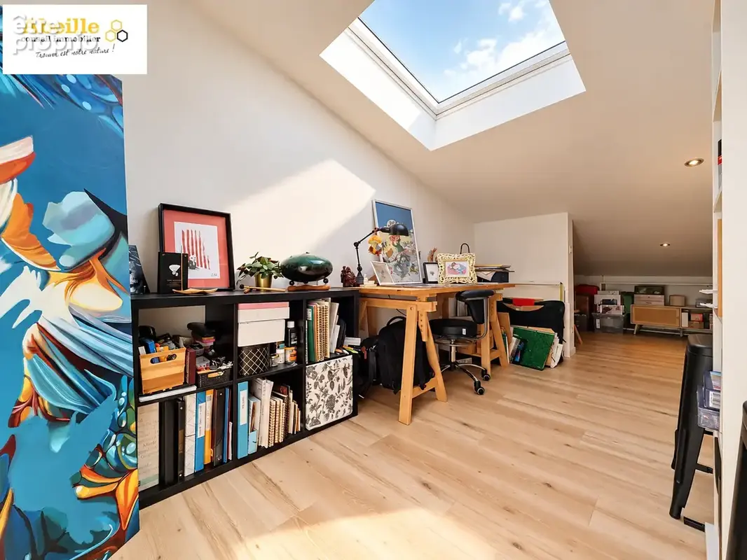 Maison sur la commune de breuillet, 5 pieces, 3 chambres, petit extérieur - photo 7