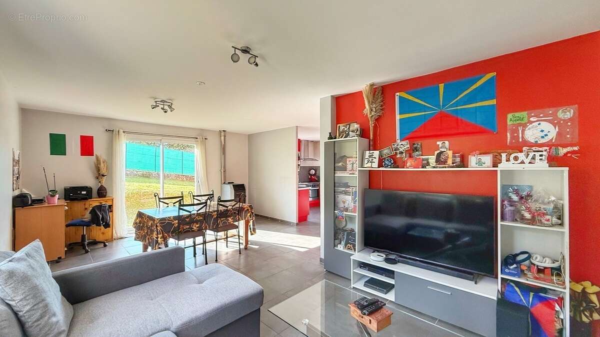 Maison à CHARAVINES