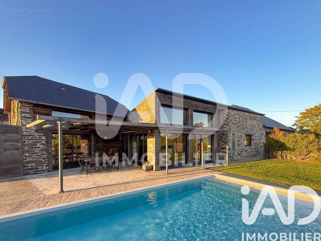 Photo 2 - Maison à DAMPNIAT