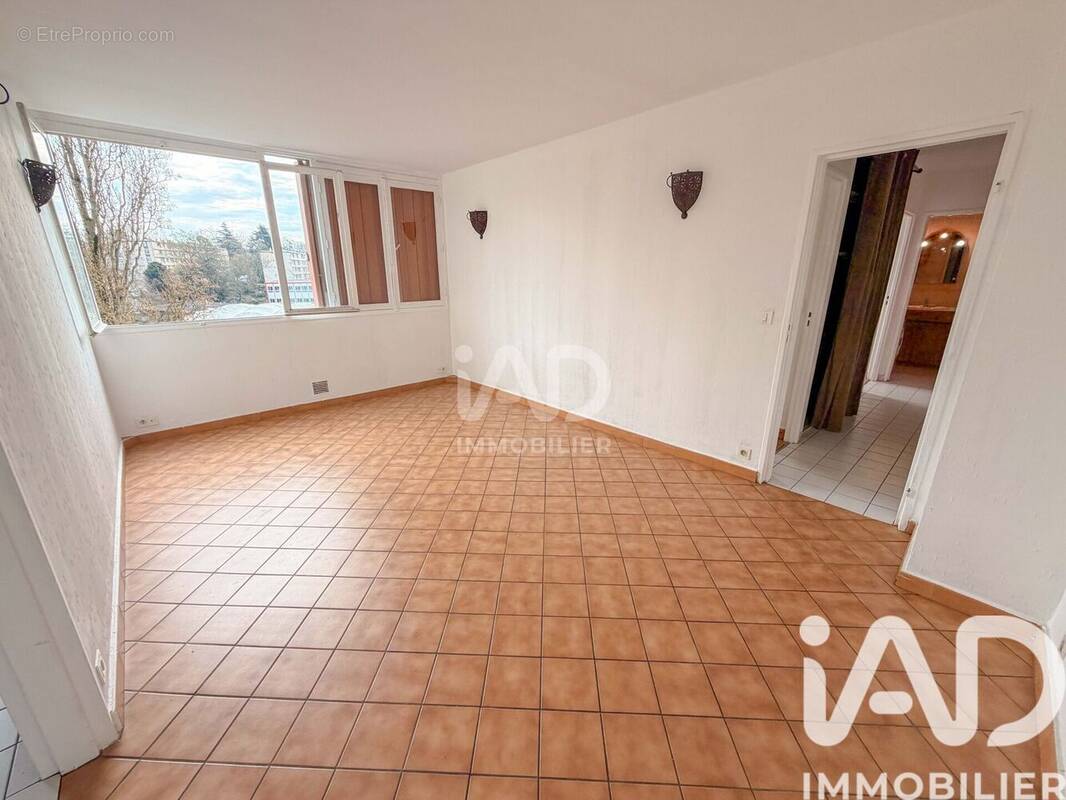 Photo 1 - Appartement à SAVIGNY-SUR-ORGE