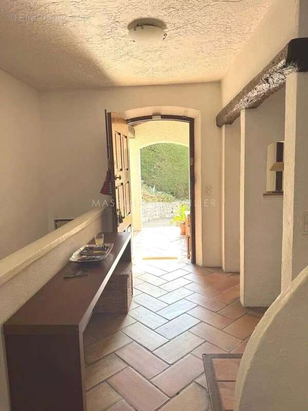 Maison à LA COLLE-SUR-LOUP