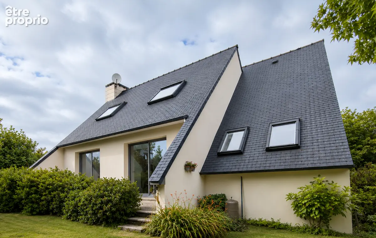 Maison à SAINT-NICOLAS-DU-PELEM