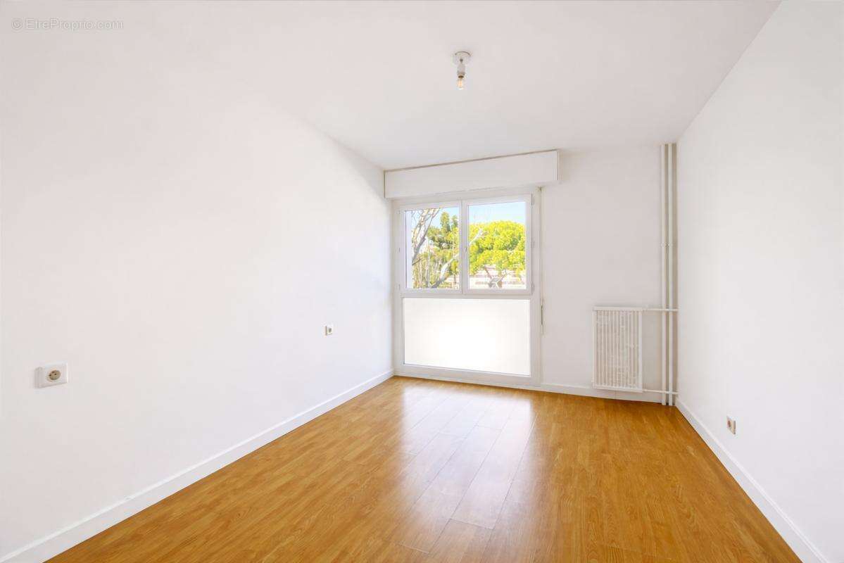 Appartement à MARSEILLE-12E