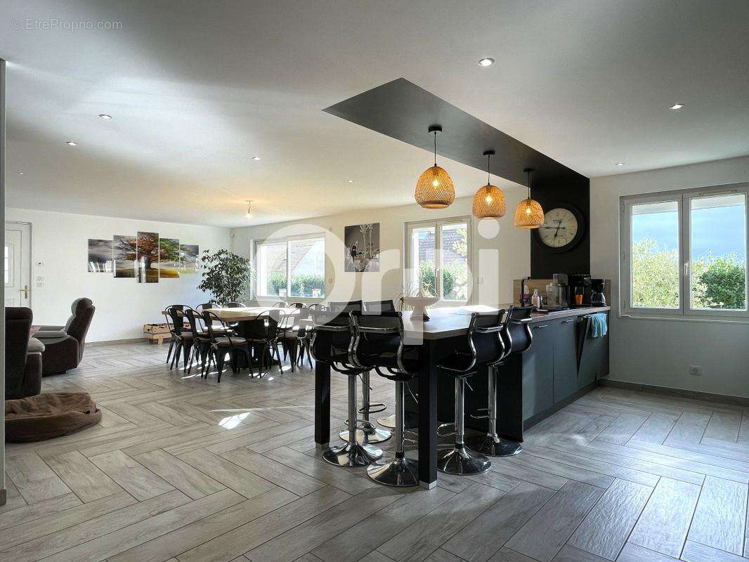 Maison à QUITTEBEUF