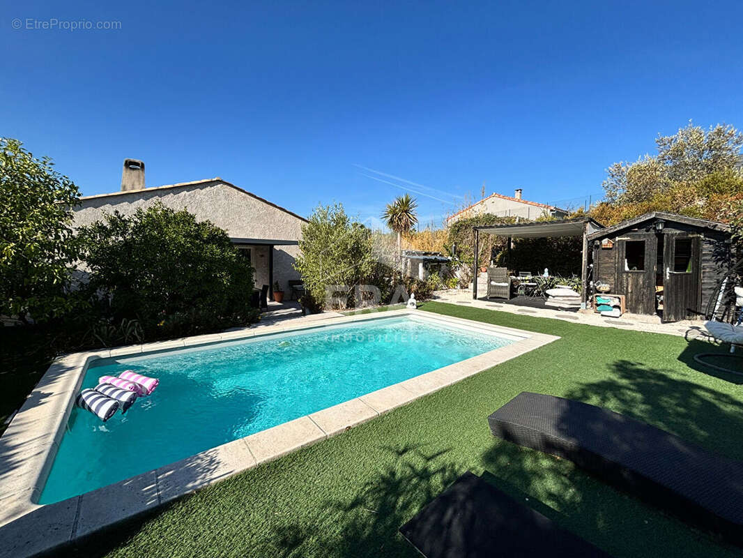 Maison à ROQUEBRUNE-SUR-ARGENS