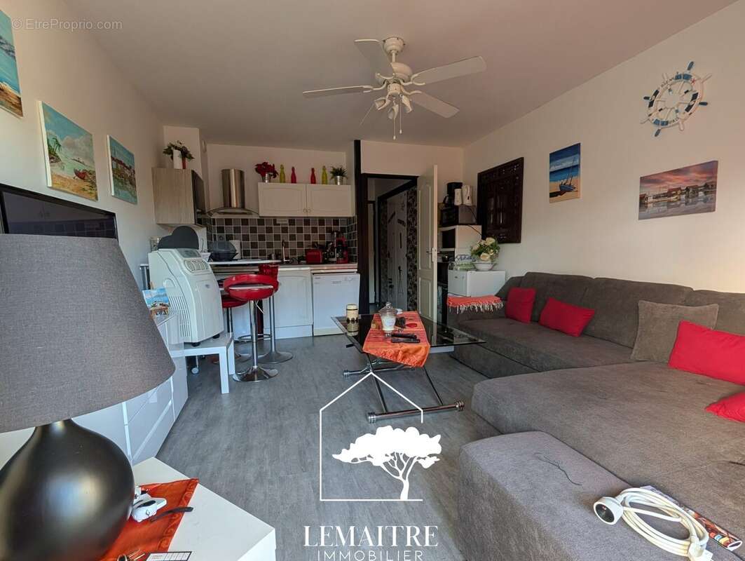 Appartement à LES MATHES