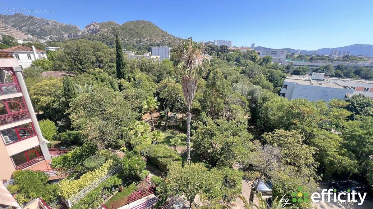 Appartement à MARSEILLE-9E