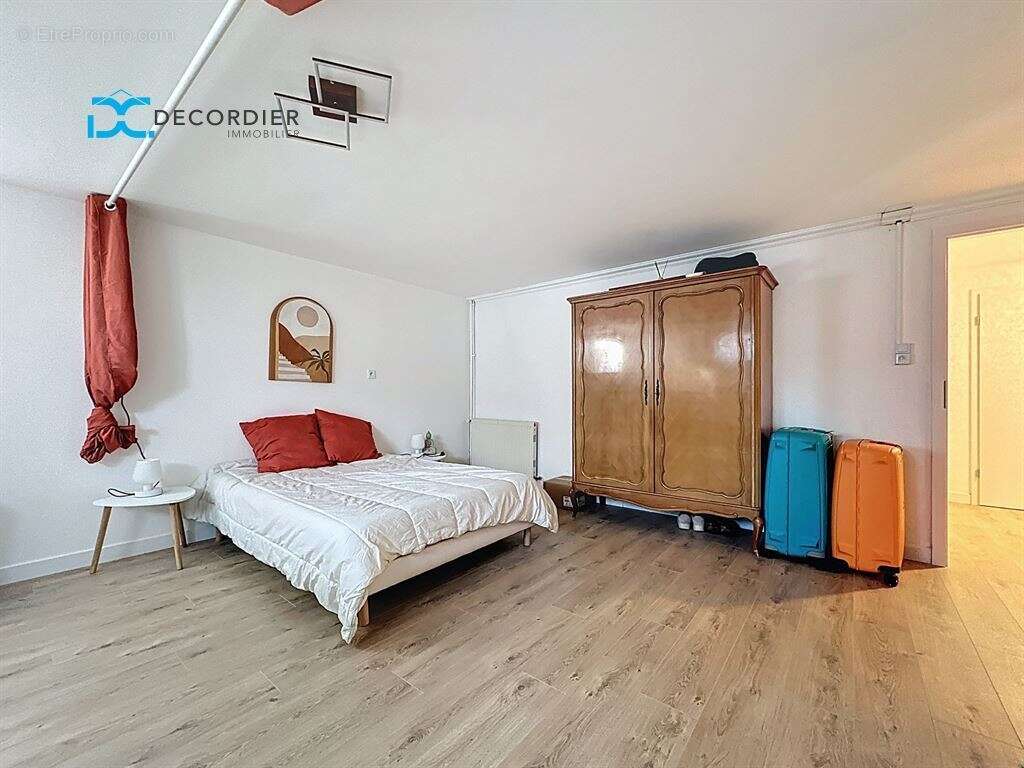 Maison neuvecelle centre - photo 16