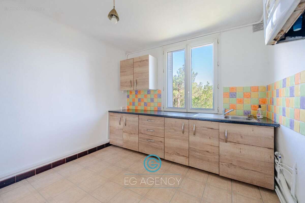 Appartement à MARSEILLE-15E