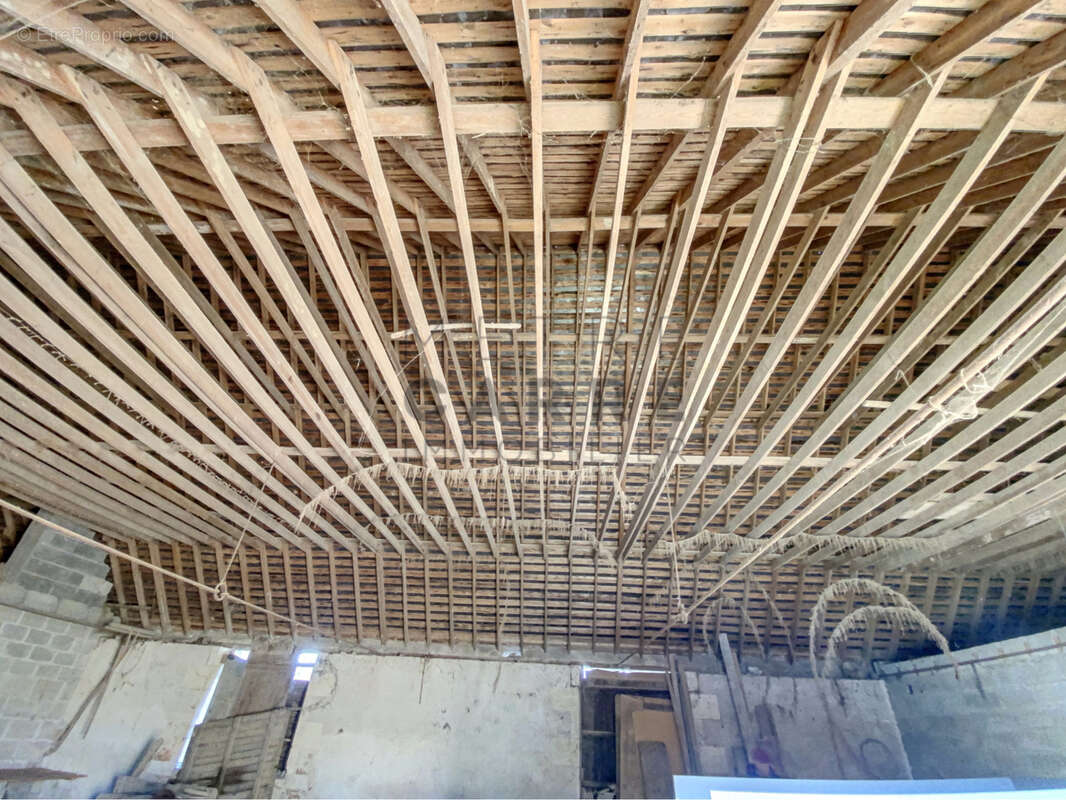 Maison à SAINT-SULPICE