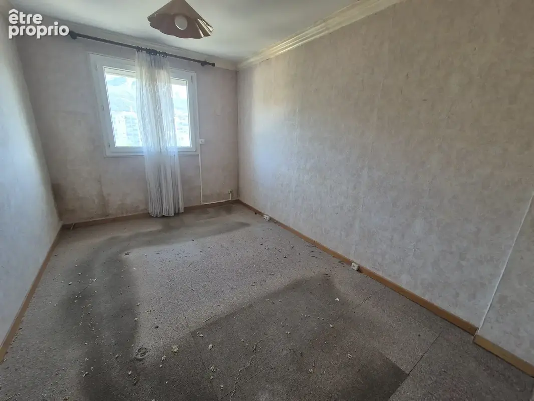 Appartement T3 + garage au 6ème étage d'une résidence sécurisée - photo 6