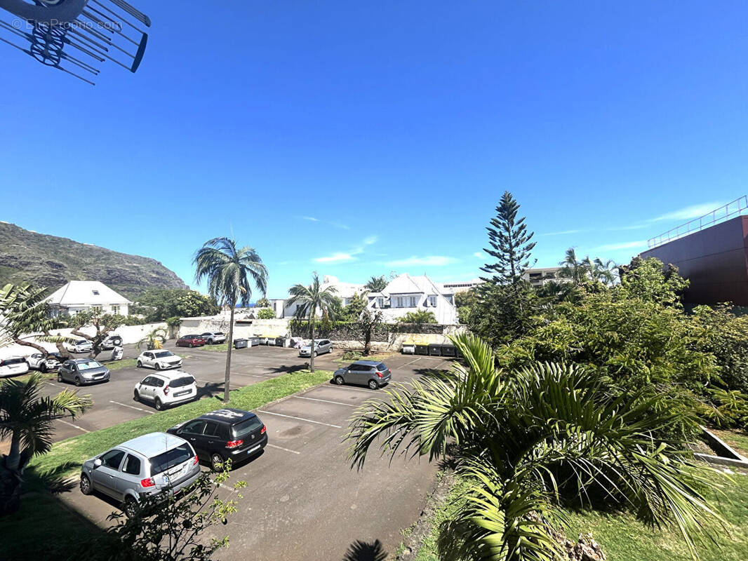 Appartement à SAINT-DENIS